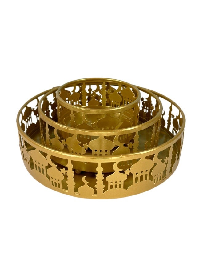 المنزل الذكي هوم سمارت طقم تقديم حلويات معدني لرمضان | يضفي طقم تقديم الحلويات المعدني هذا، المكون من 3 قطع والمستوحى من المساجد، لمسة أنيقة على ديكور رمضان في مكتبك أو منزلك. مثالي للاحتفال بعيد الفطر، أو رمضان، أو حفلات الزفاف. - Image 1